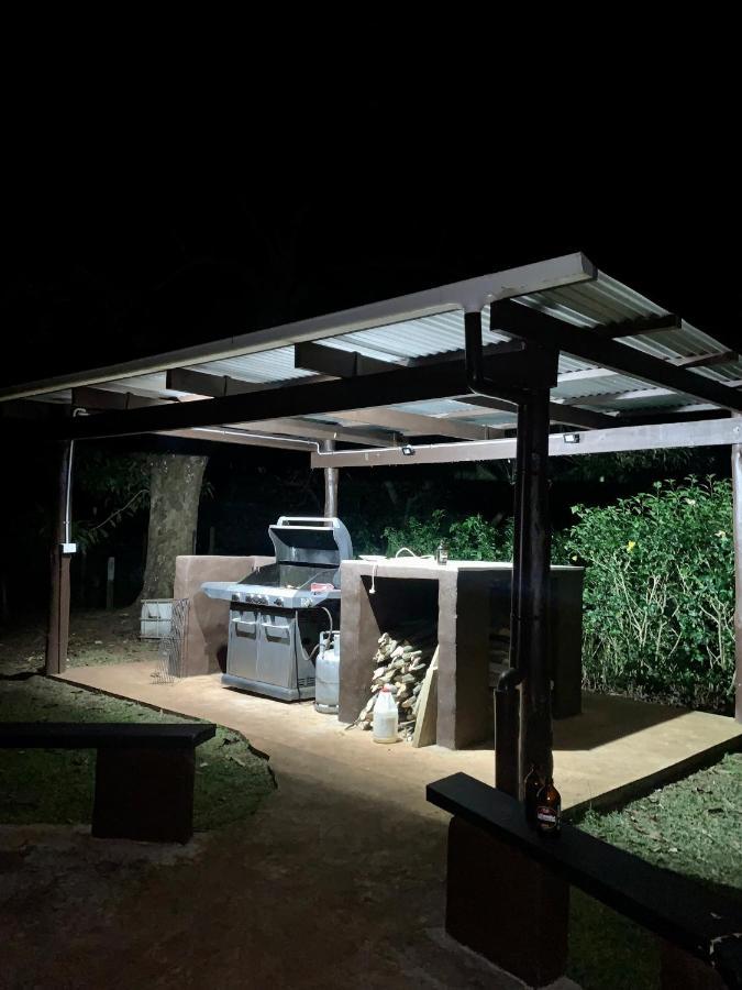 Camp Taveuni Hostel Matei Buitenkant foto